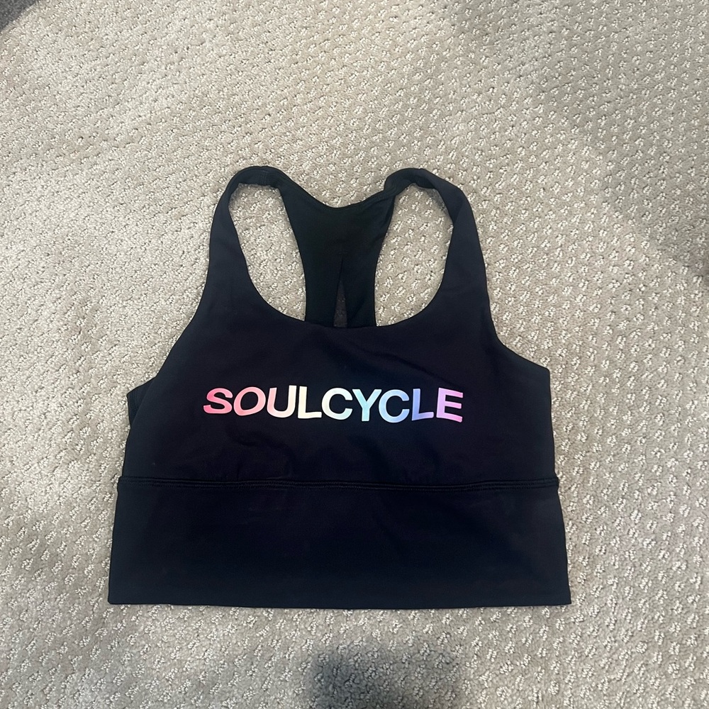 GUC soul cycle Lululemon bra size 6